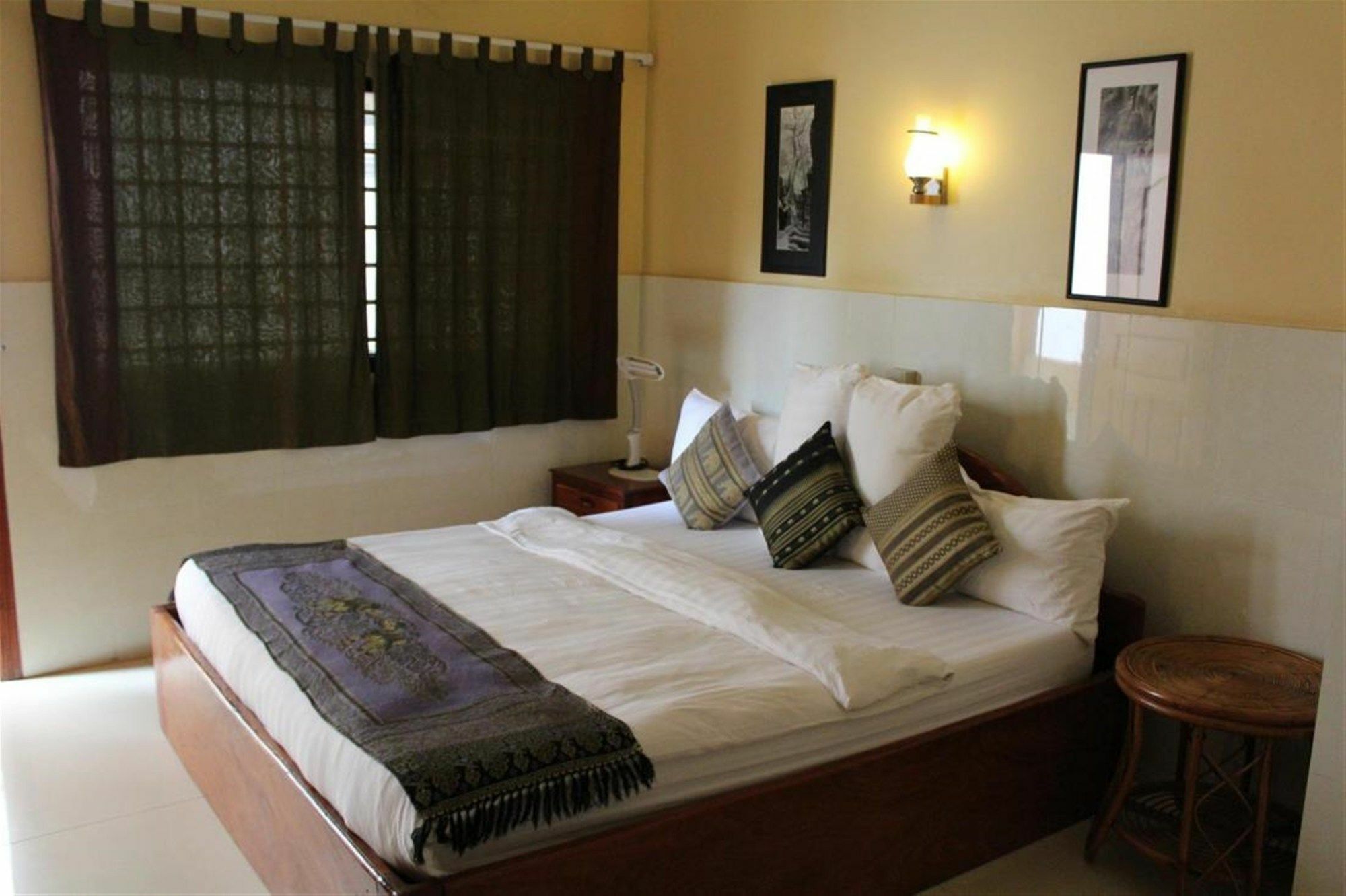 เซเว่นแคนเดิ้ลเกสท์เฮาส์ Hotel เสียมราฐ ภายนอก รูปภาพ